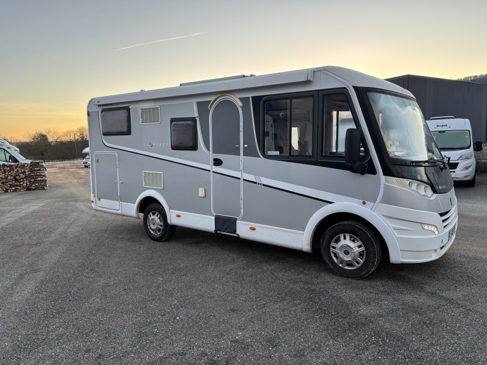 camping car DETHLEFFS GLOBEBUS I15 mod&egrave;le 2014